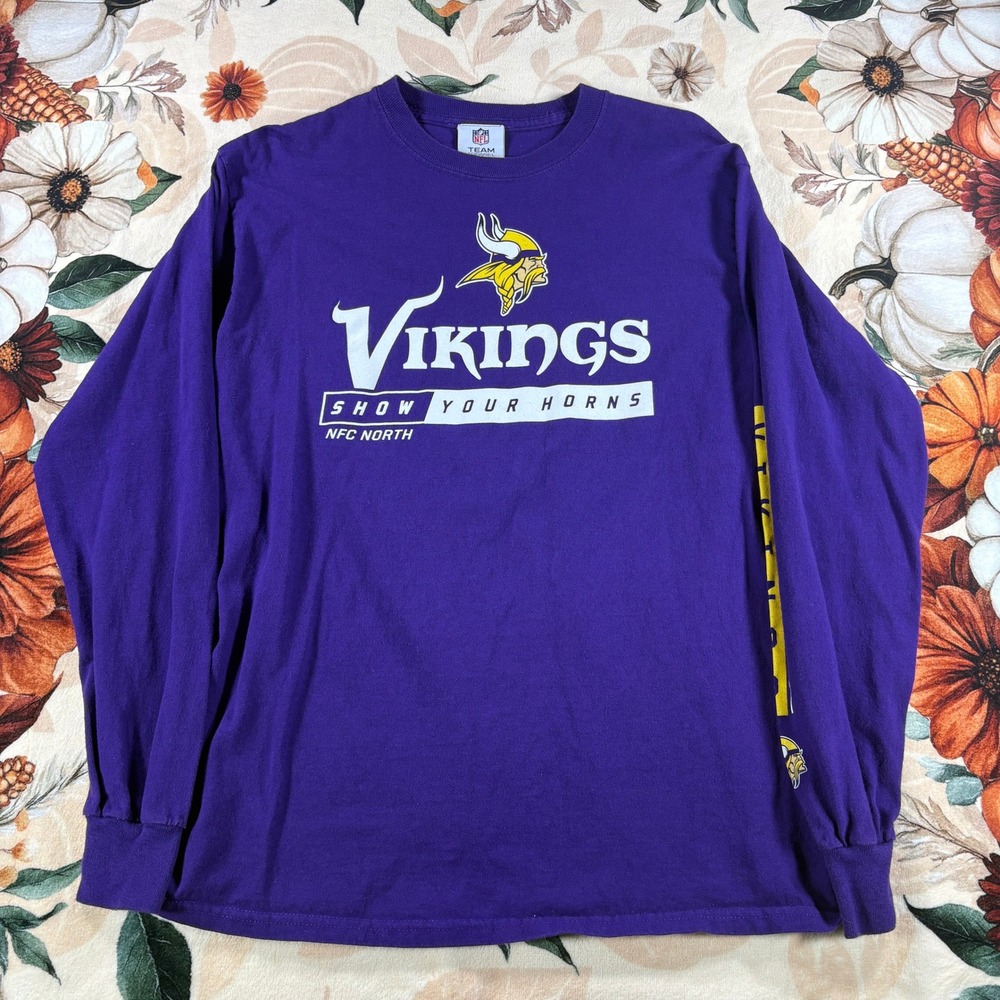 Minnesota Vikings NFL Team Apparel Mens Long Sleeve Purple Shirt Size Medium